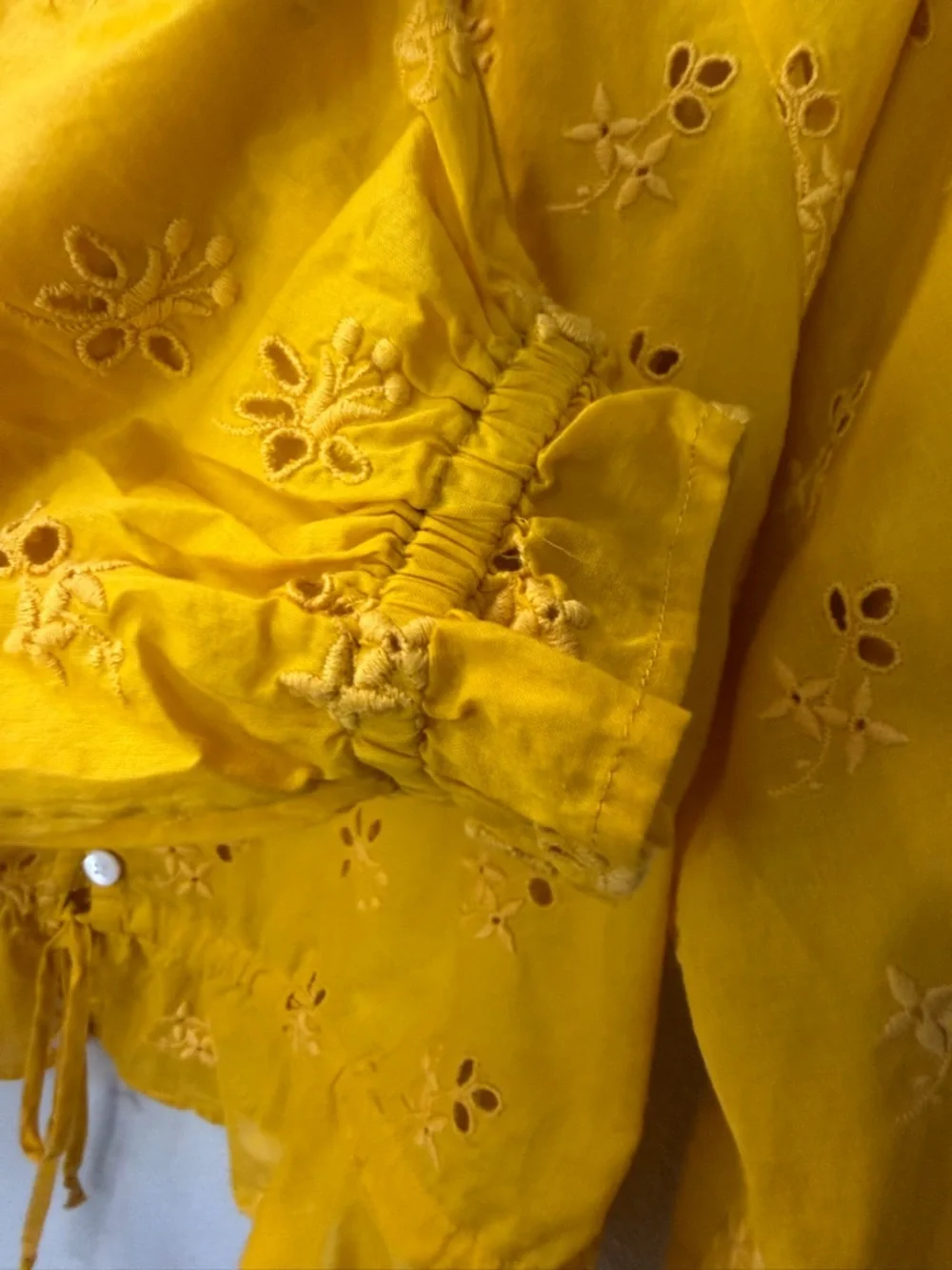 Outerknown Poet Blouse Yellow Eyelet Organic Cotton Peplum Top Size S NWT - Picture 6 of 11